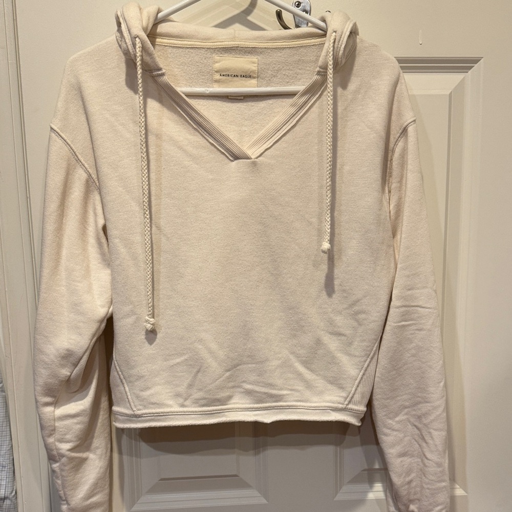 Women's Cream Hoodie by American Eagle Outfitters, size XS